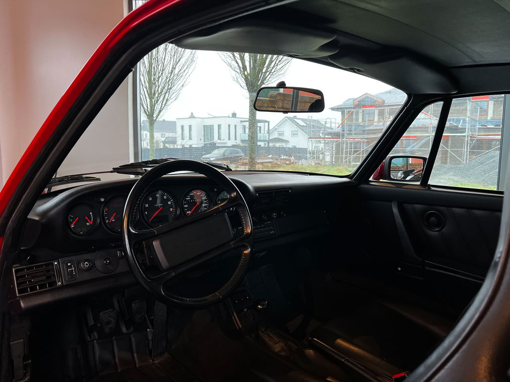 Porsche 964 Carrera 2