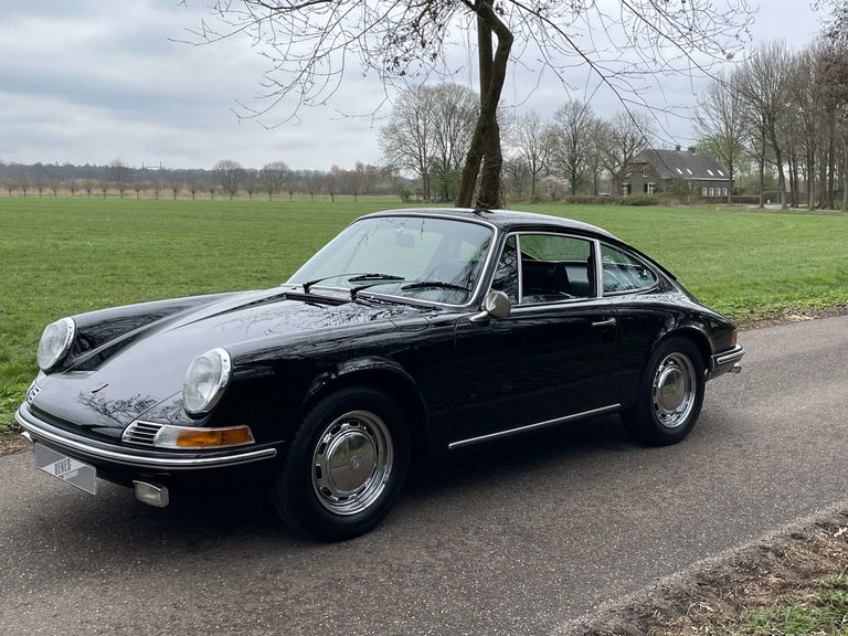Porsche 911 T
