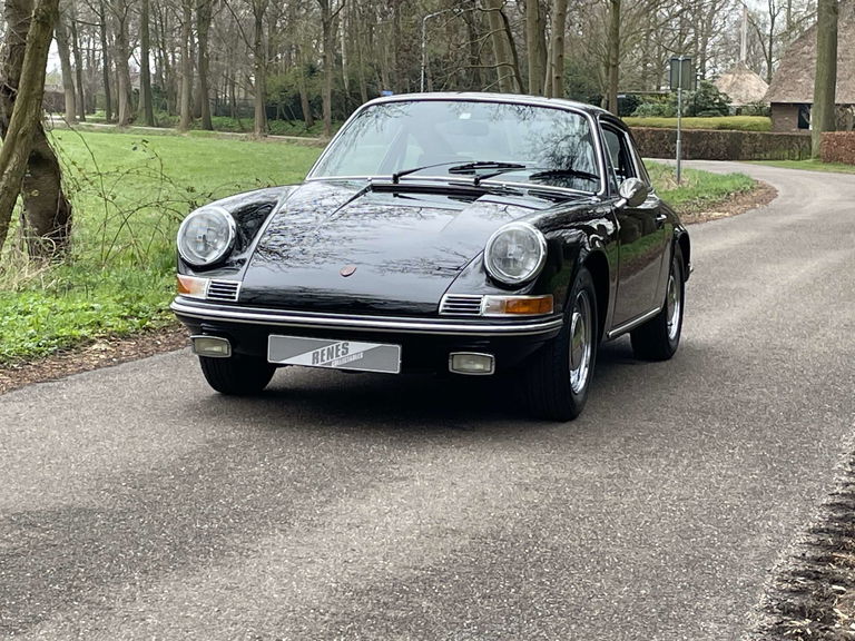 Porsche 911 T