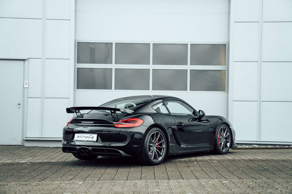 Porsche 981 Cayman GT4