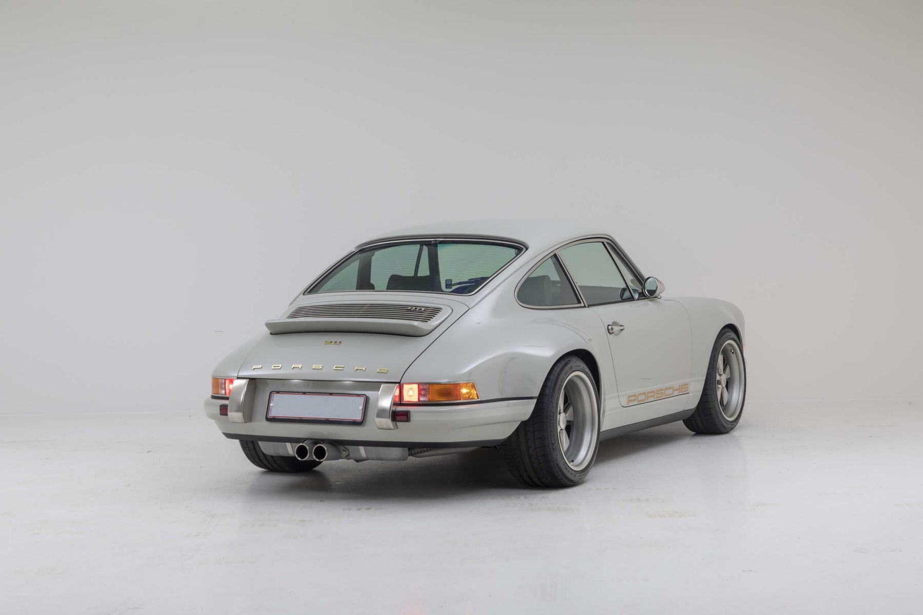 00s PORSCHE DESIGN 未使用品　定価税込57750 1989-Porsche-911-Reimagined-by