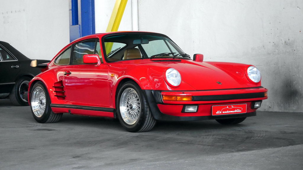 Porsche 911 Turbo 3.3