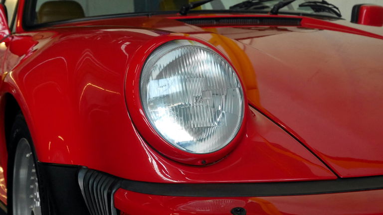 Porsche 911 Turbo 3.3