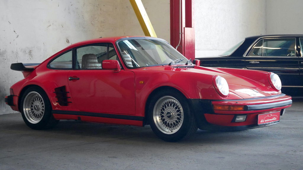 Porsche 911 Turbo 3.3