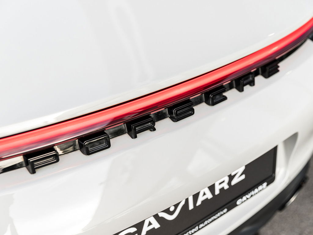 Porsche 992 Carrera 4S