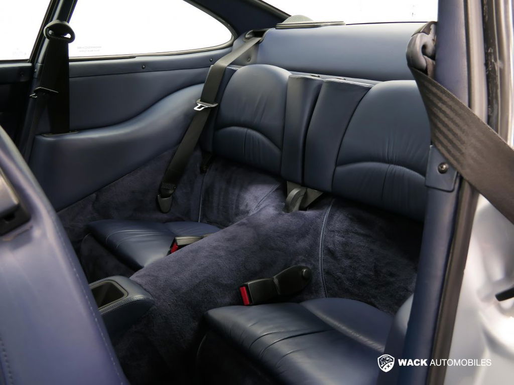 Porsche 993 Carrera 4S