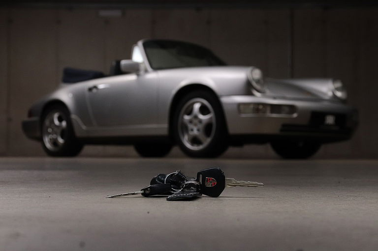 Porsche 964 Carrera 4