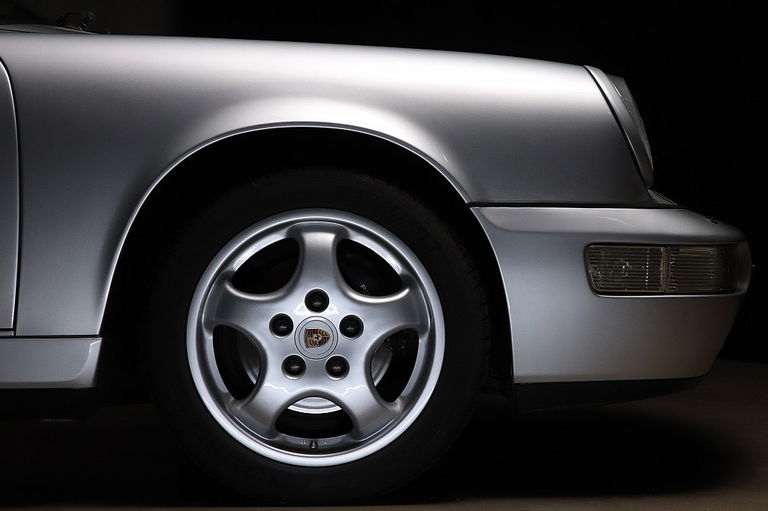 Porsche 964 Carrera 4