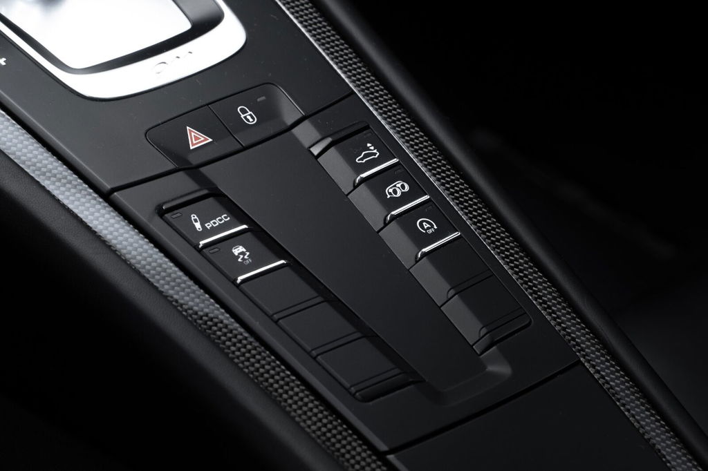 Porsche 991.2 Carrera GTS