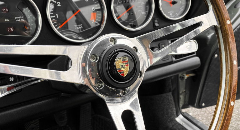 Porsche 911 Backdate