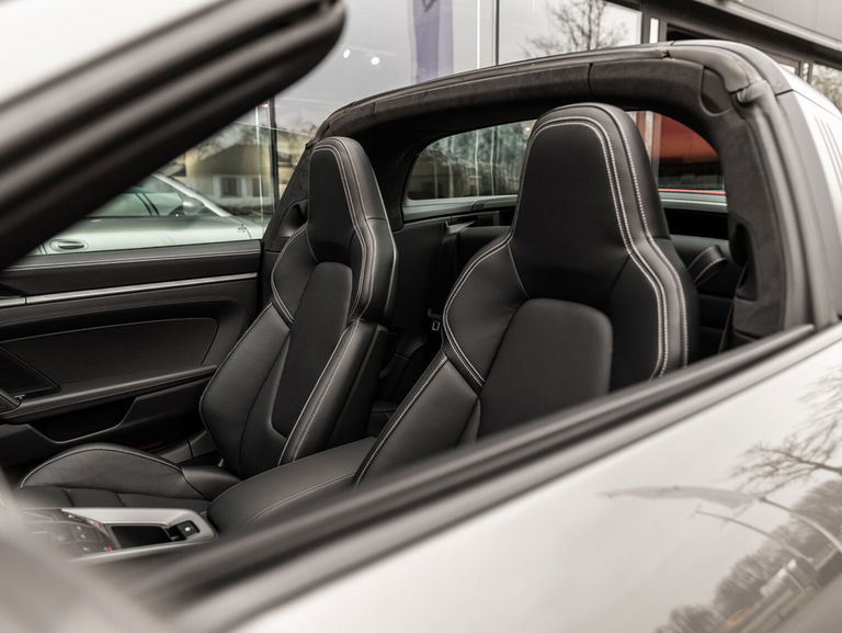Porsche 992 Targa 4S