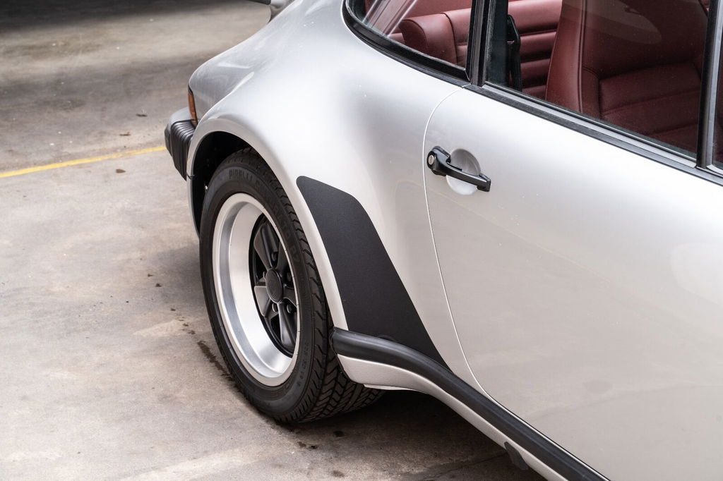 Porsche 911 Turbo 3.0