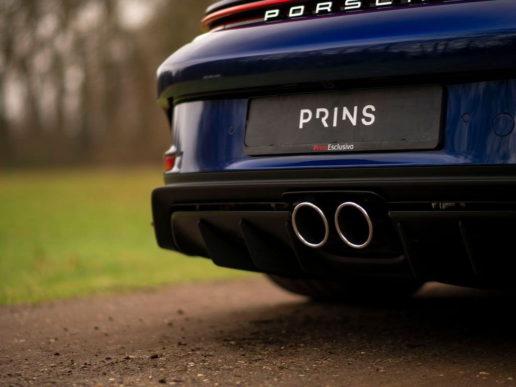 Porsche 992 GT3 Touring