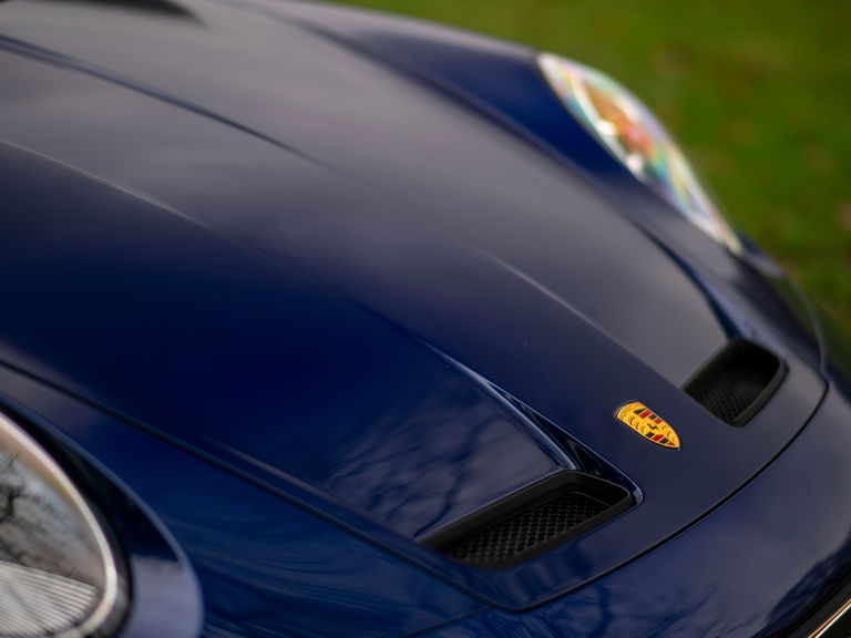 Porsche 992 GT3 Touring