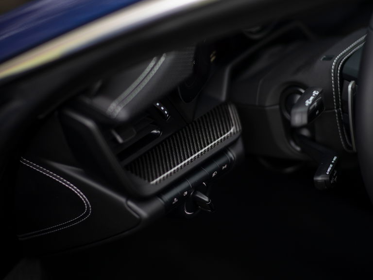 Porsche 992 GT3 Touring