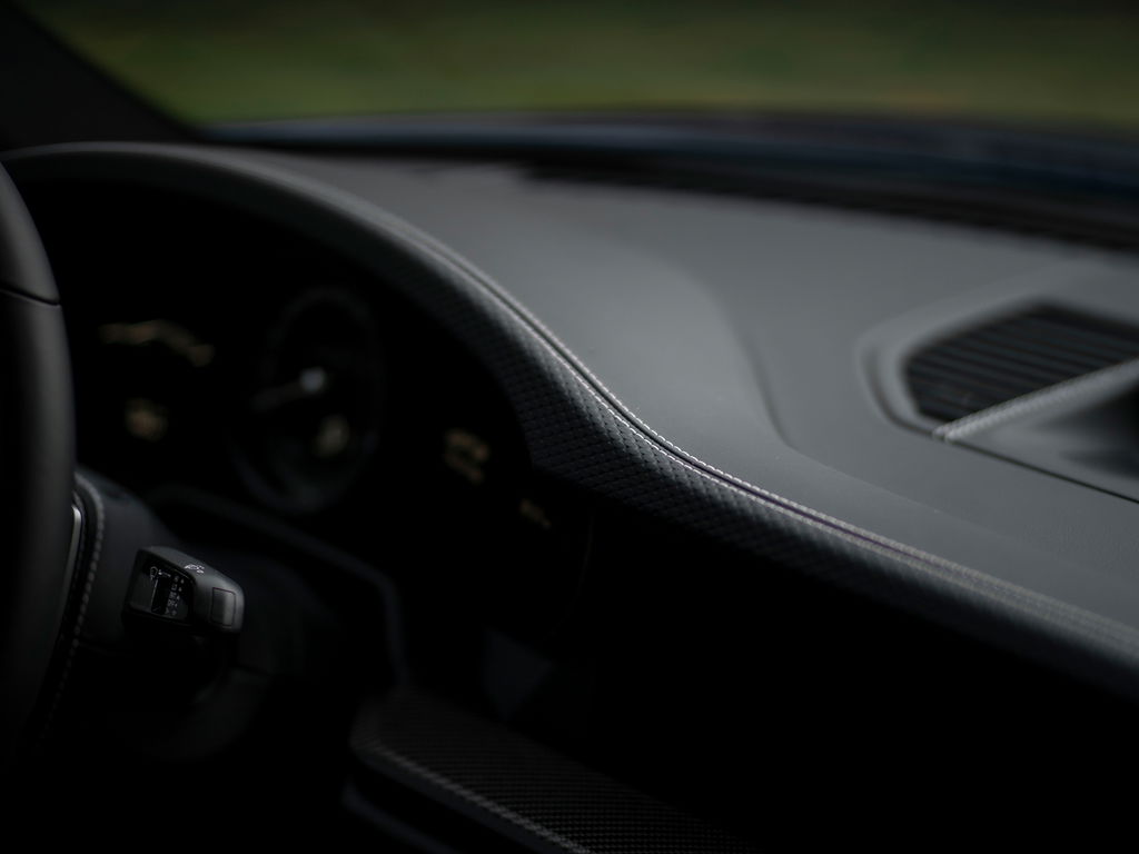 Porsche 992 GT3 Touring