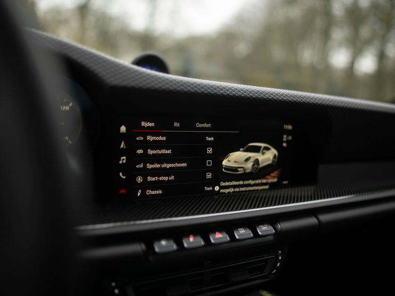 Porsche 992 GT3 Touring