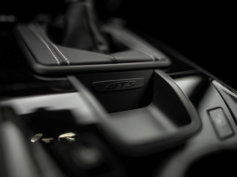 Porsche 992 GT3 Touring