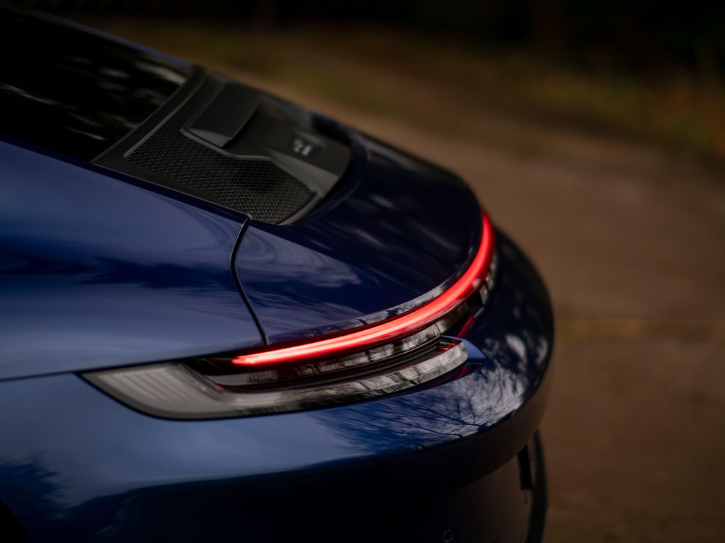 Porsche 992 GT3 Touring