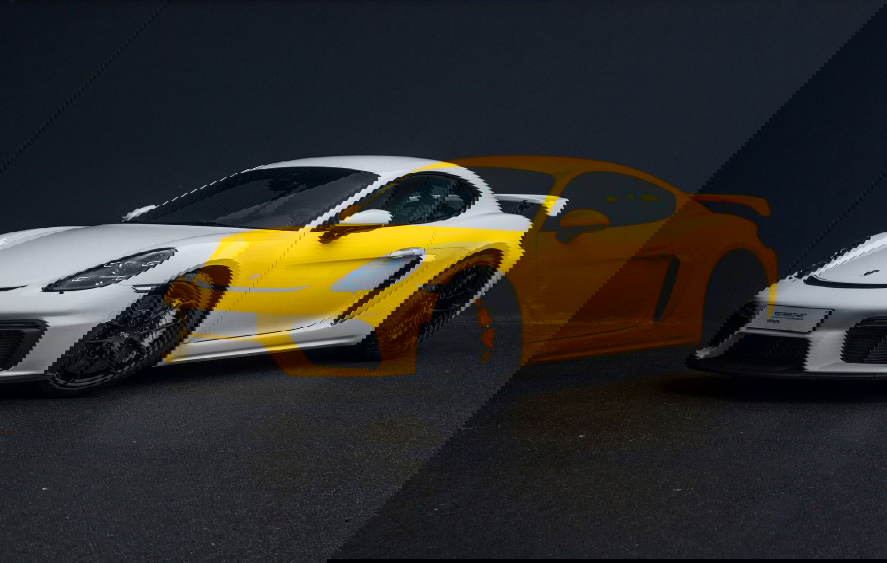 Porsche 718 Cayman GT4
