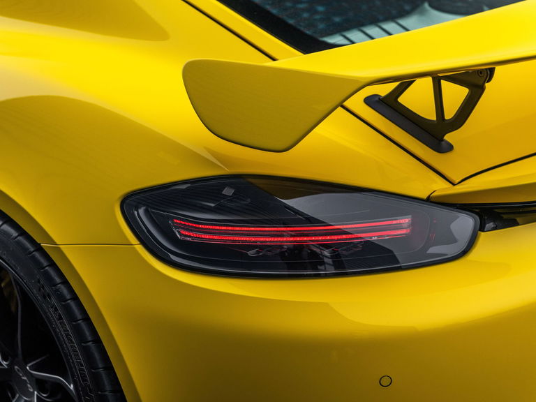 Porsche 718 Cayman GT4