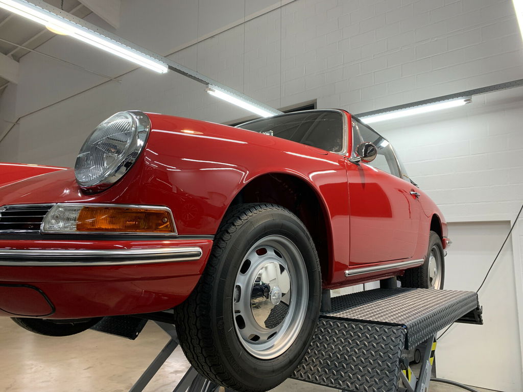 Porsche 911 (F-Modell)