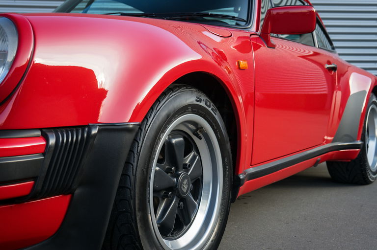 Porsche 911 Carrera 3.2 WTL