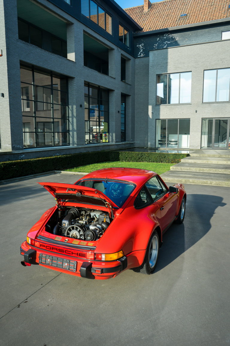 Porsche 911 Carrera 3.2 WTL