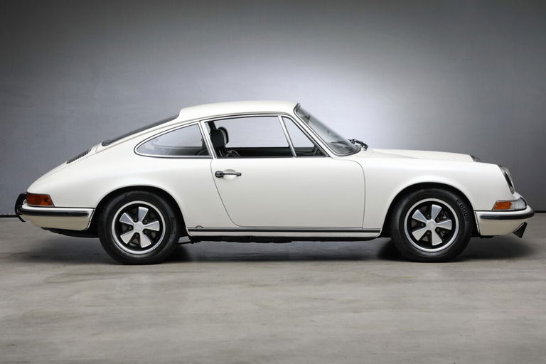Porsche 911 S (F-Modell)