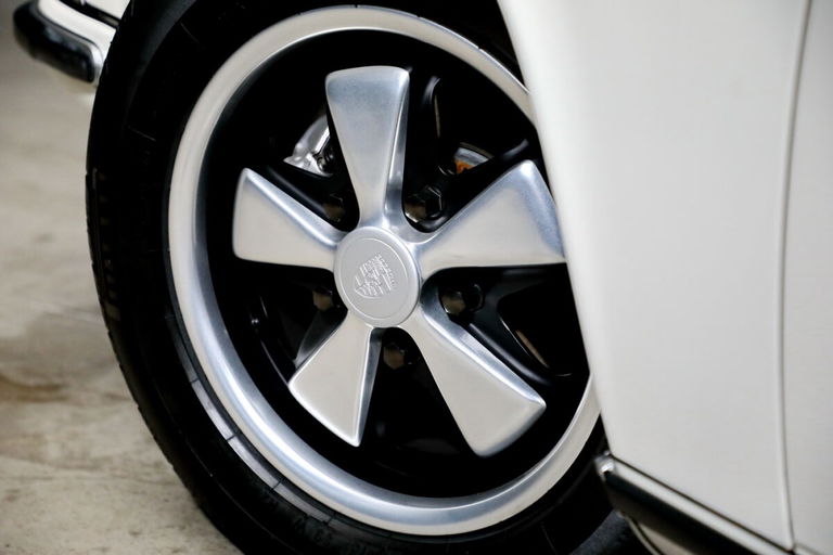 Porsche 911 S (F-Modell)