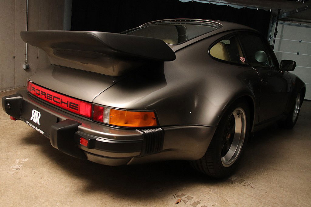 Porsche 911 Carrera 3.2 WTL