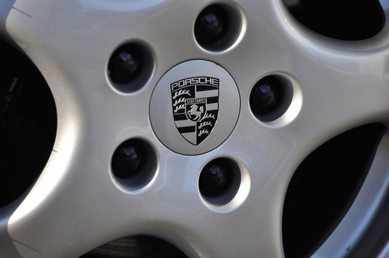 Porsche 964 Carrera 4