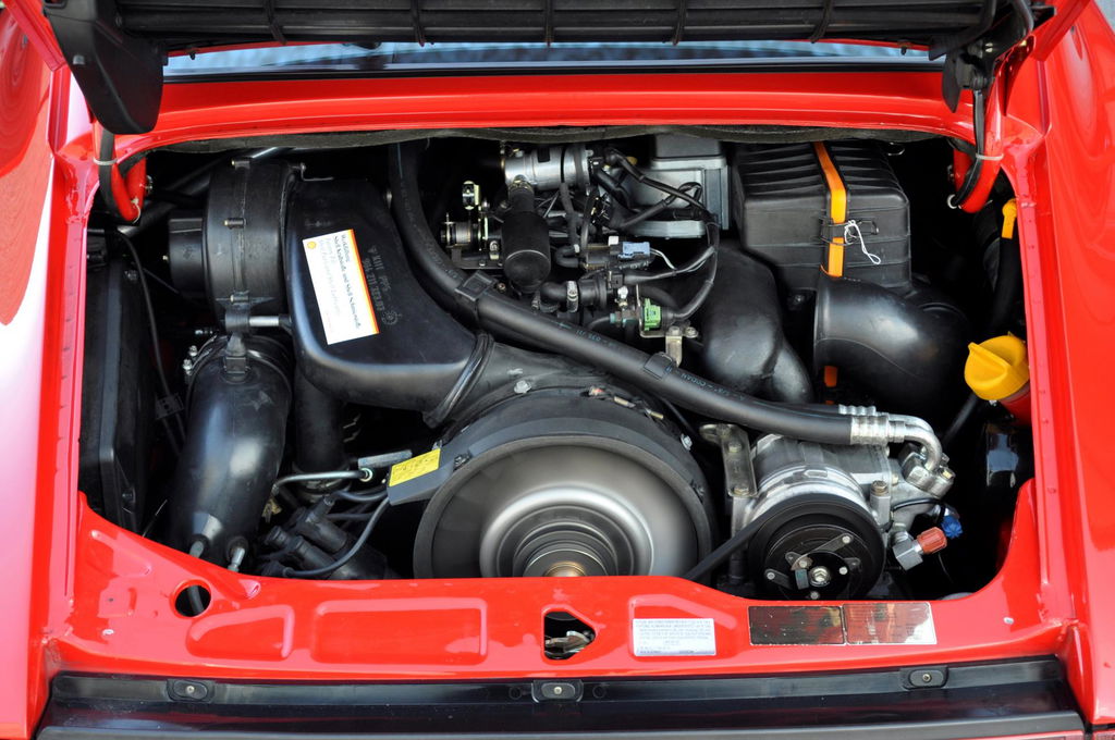 Porsche 964 Carrera 4