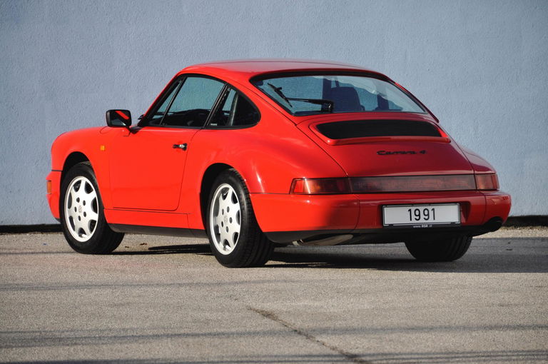 Porsche 964 Carrera 4