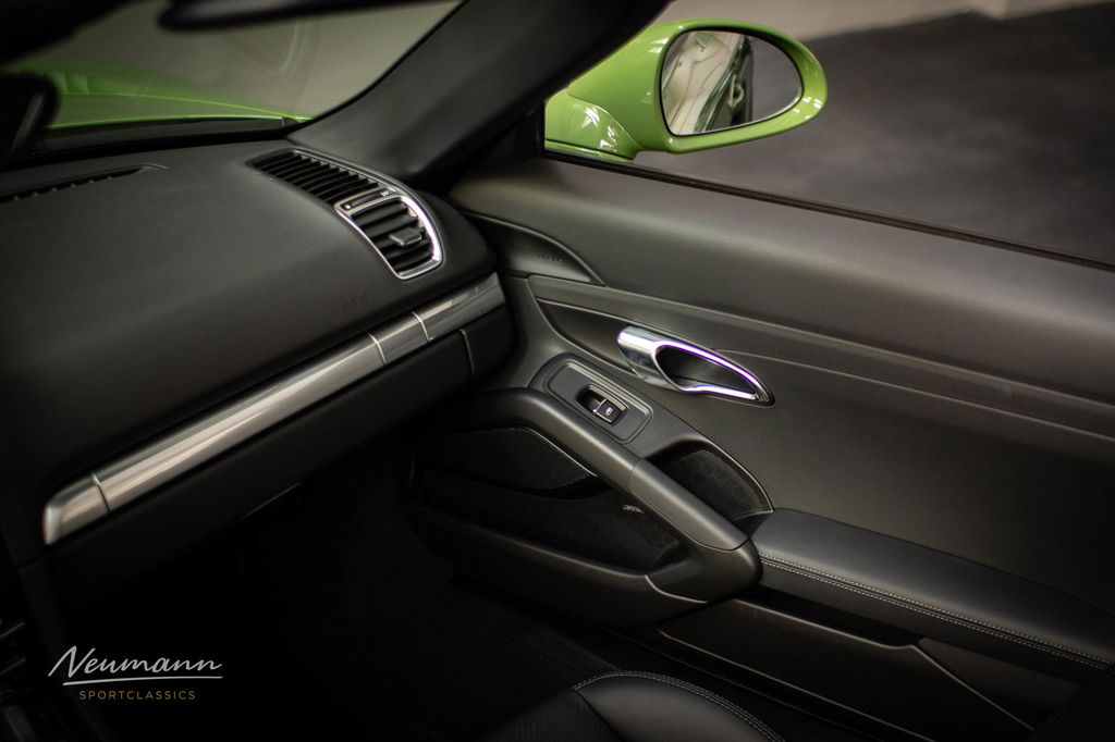 Porsche 981 Boxster S