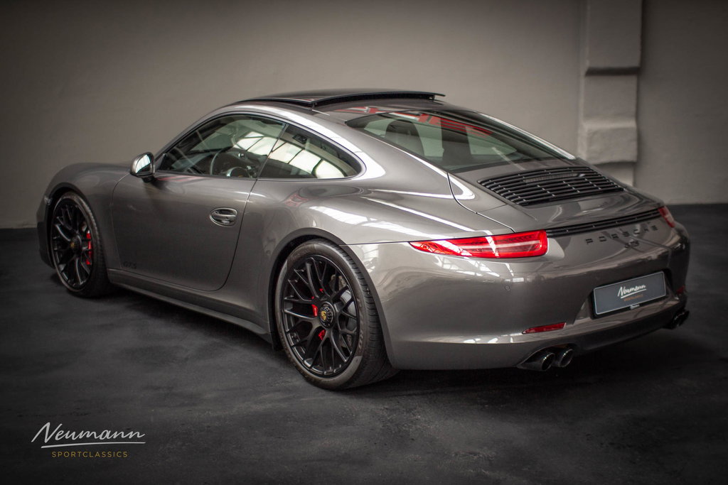 Porsche 991 Carrera GTS