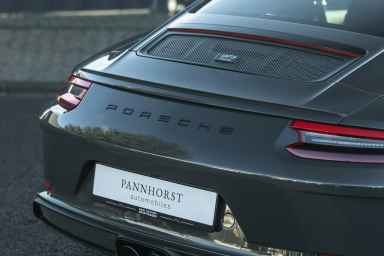 Porsche 991 GT3 Touring