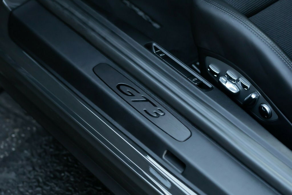 Porsche 991 GT3 Touring