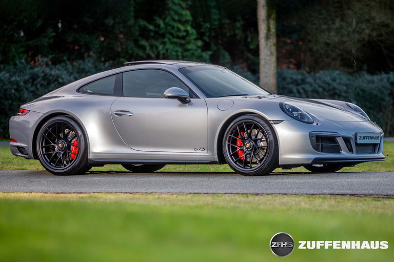 Porsche 991.2 Carrera GTS