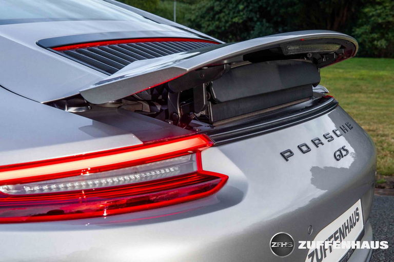 Porsche 991.2 Carrera GTS