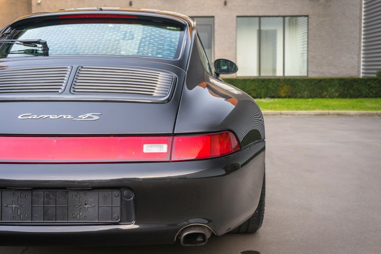 Porsche 993 Carrera 4S