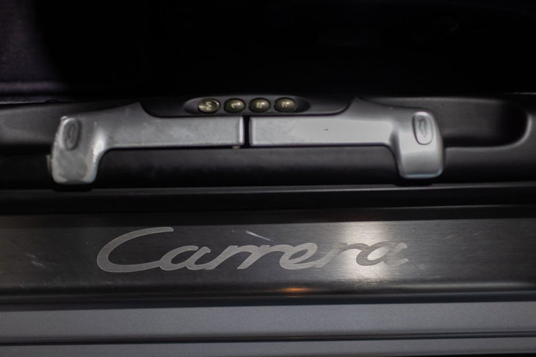 Porsche 996 Carrera 4