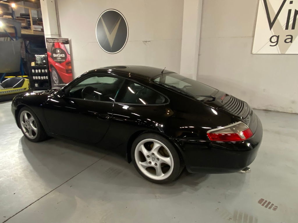 Porsche 996 Carrera