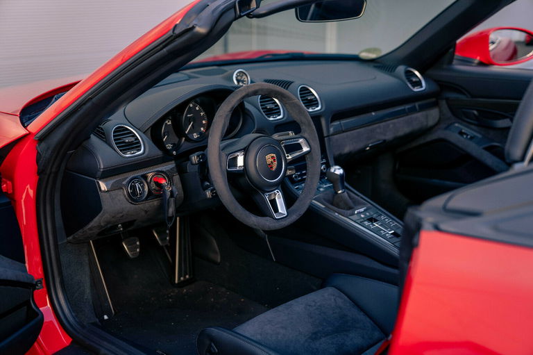 Porsche 718 Spyder