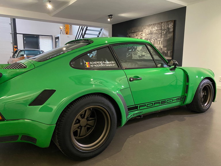 Porsche 911 Modified