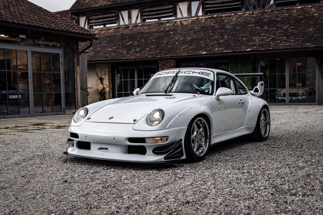 Porsche 993 GT2 1996 - elferspot.com - Marktplatz für Porsche Sportwagen