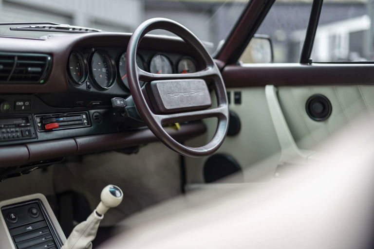 Porsche 911 Carrera 3.2 Supersport