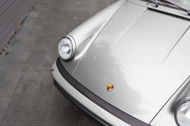Porsche 911 Carrera 3.2 Supersport
