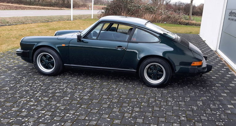 Porsche 911 Carrera 3.2