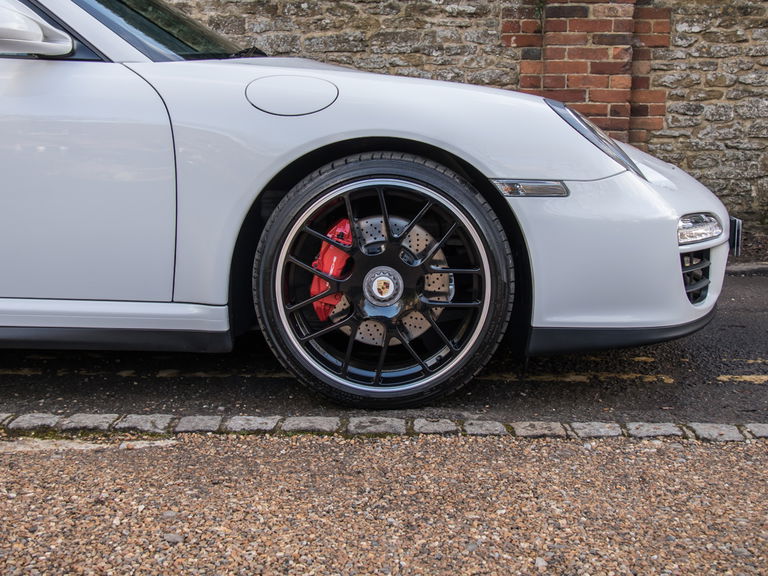 Porsche 997.2 Carrera 4 GTS